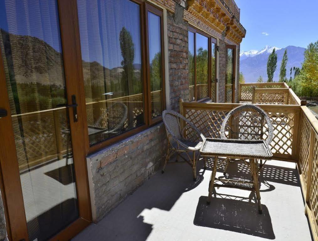 Himalayan Residency Ladakh Hotel Лех Екстериор снимка