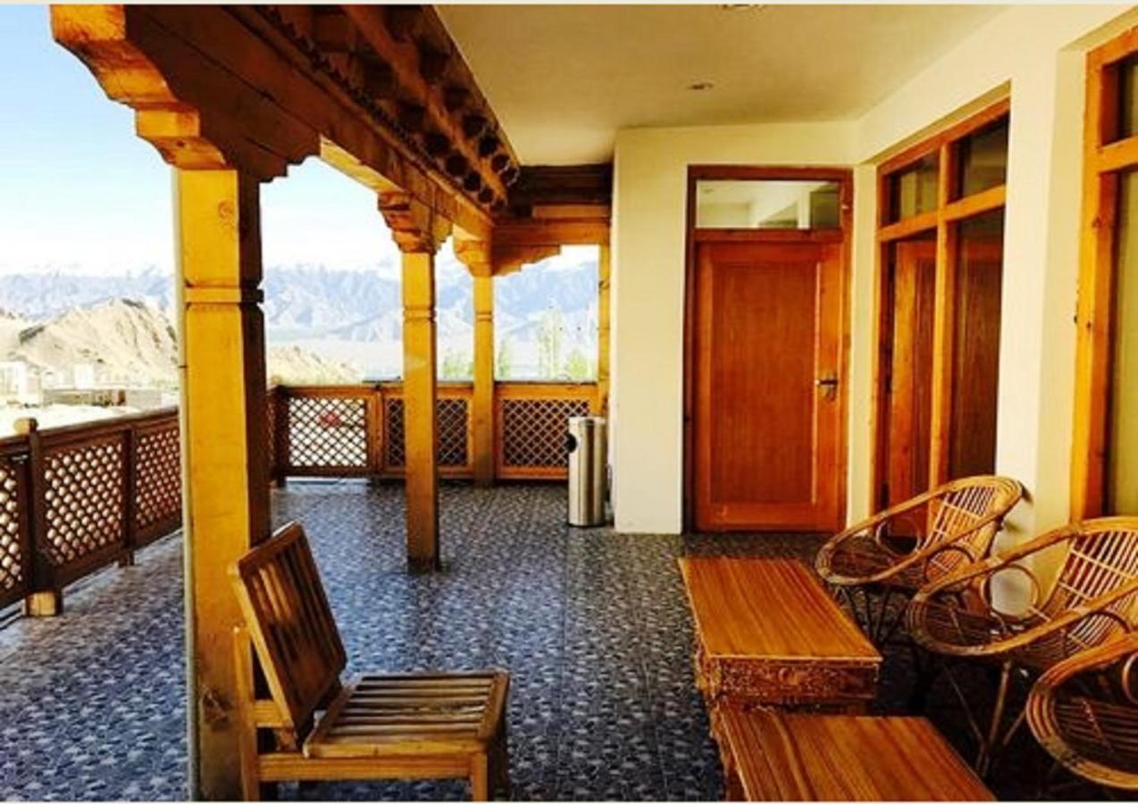Himalayan Residency Ladakh Hotel Лех Екстериор снимка