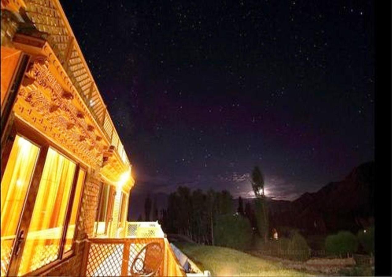 Himalayan Residency Ladakh Hotel Лех Екстериор снимка